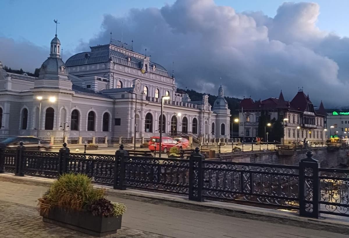 Unde să te cazezi în Vatra Dornei — natură, liniște și experiențe autentice