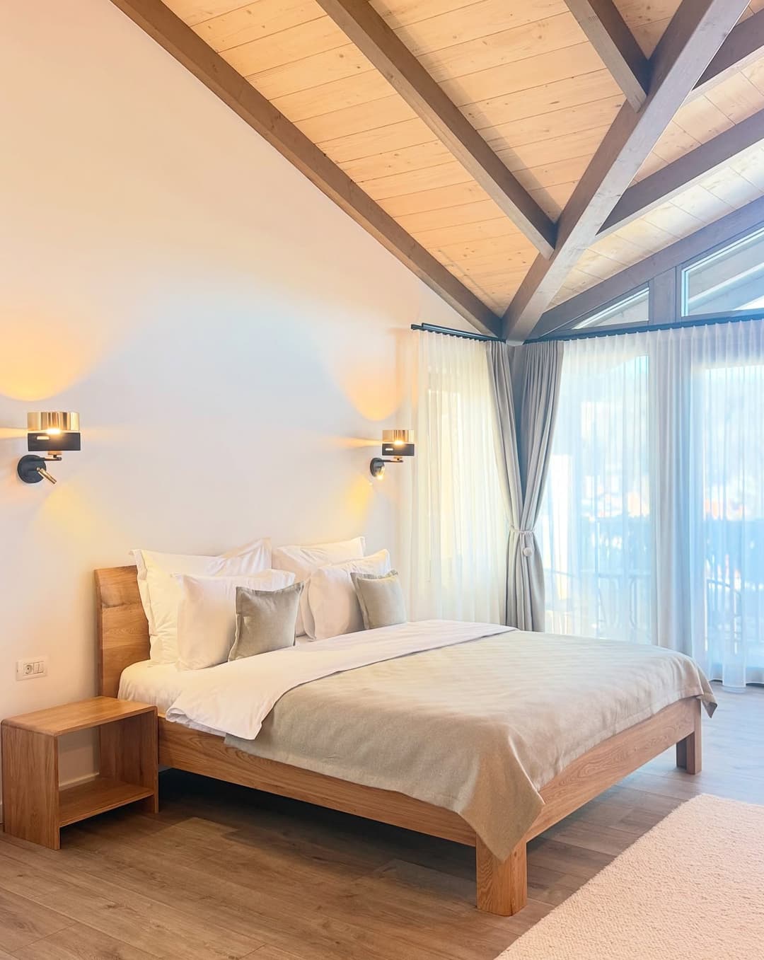 Room image 2